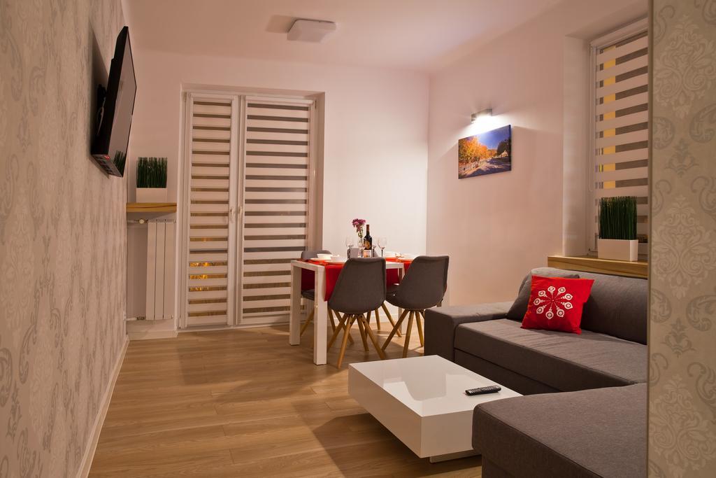 Apartament City Center Platinum 크리니차 즈드로이 외부 사진